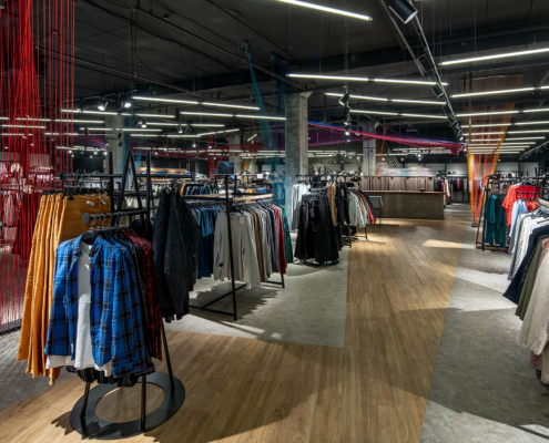 How Retail Store Cleaning Schedules Should Adjust For Seasonal Surges1